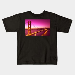 Golden Gate Love Bridge Kids T-Shirt